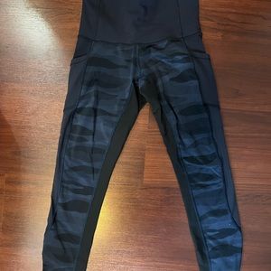 Navy blue Lululemon camo leggings